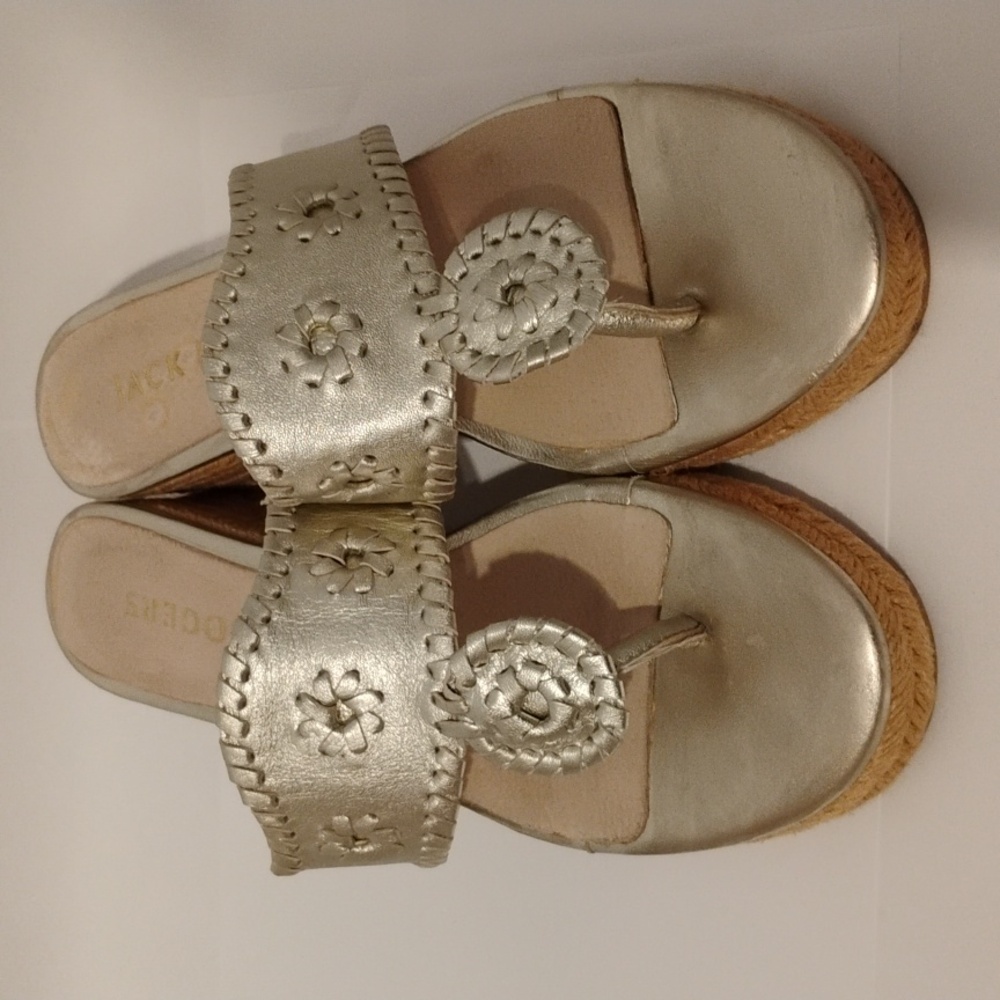 Jack Rogers Sandals Heels Wedge Thong Leather Jute Espadrille Medallion Gold 6 - Picture 3 of 12